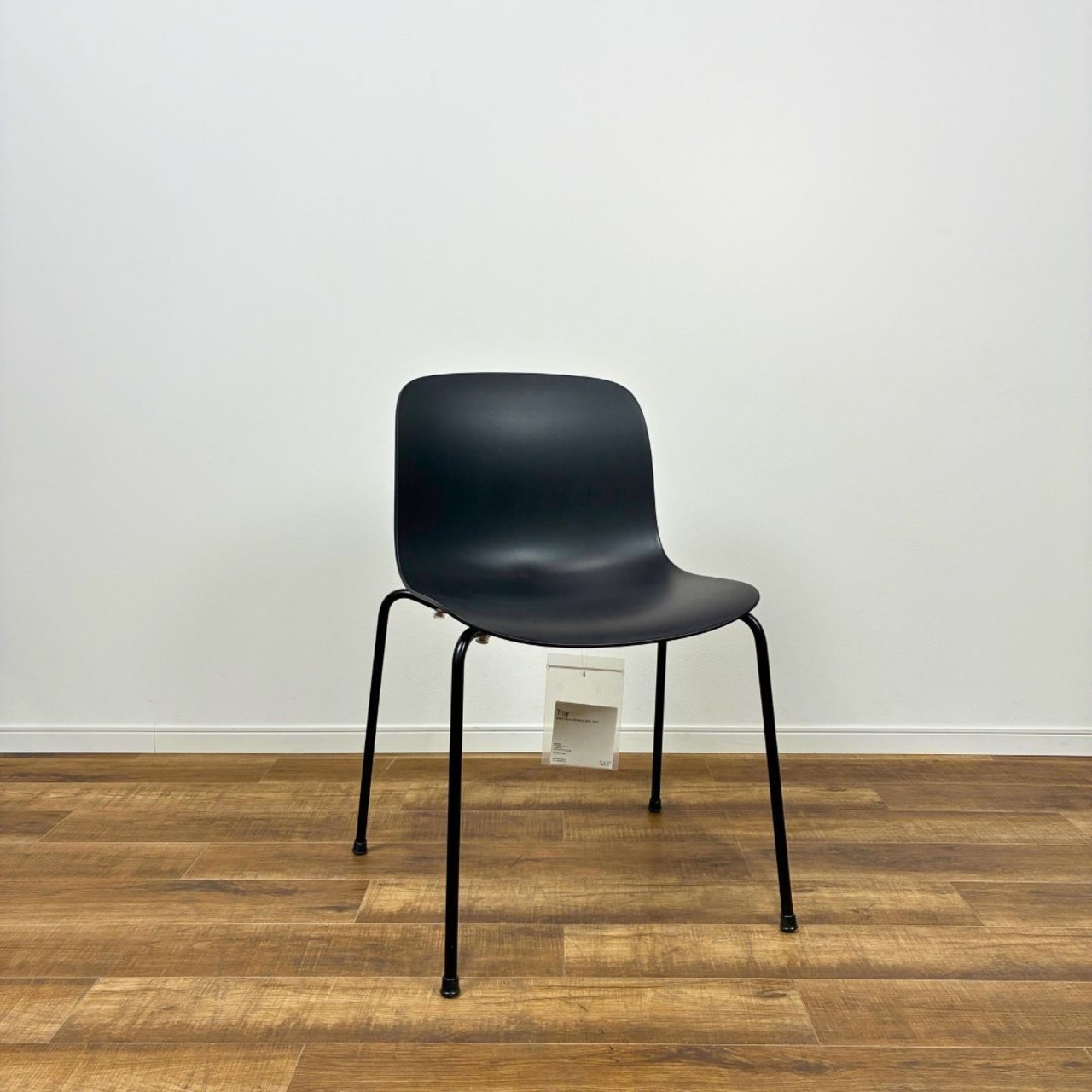 MAGIS TROY 4 legs Chair SD2382  black × PP black 1763C マジス トロイ 4レッグス チェア ブラック × ブラック デザイナーズ家具 保証あり【未使用品】【200サイズ】