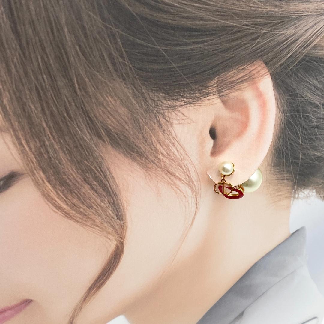 DIORピアス　販売終了ピアス