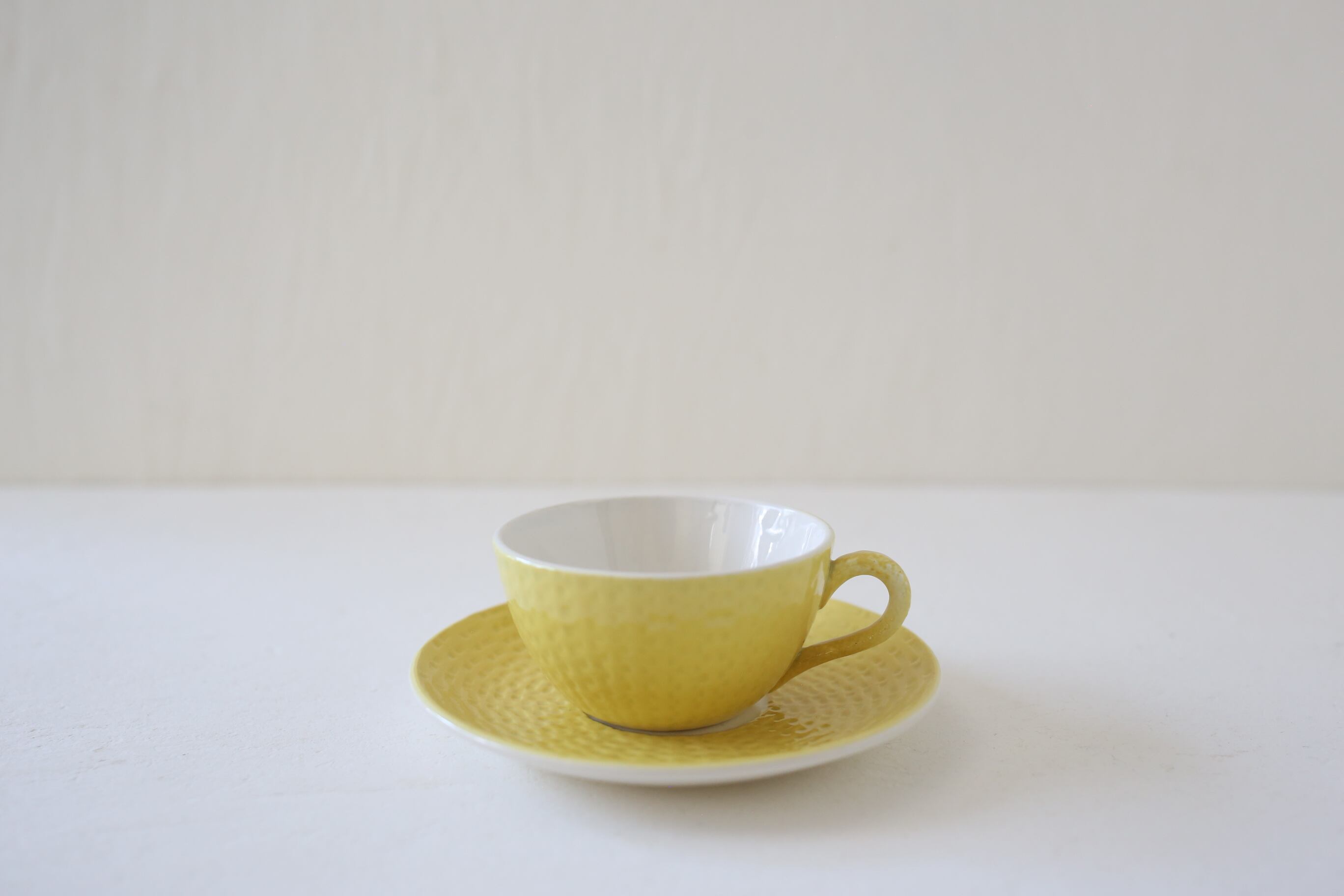 フランス アンティーク ヴィンテージ DIGOIN&SARREGUEMINES サルグミンヌ カップ&ソーサー(イエロー)N-03809ja