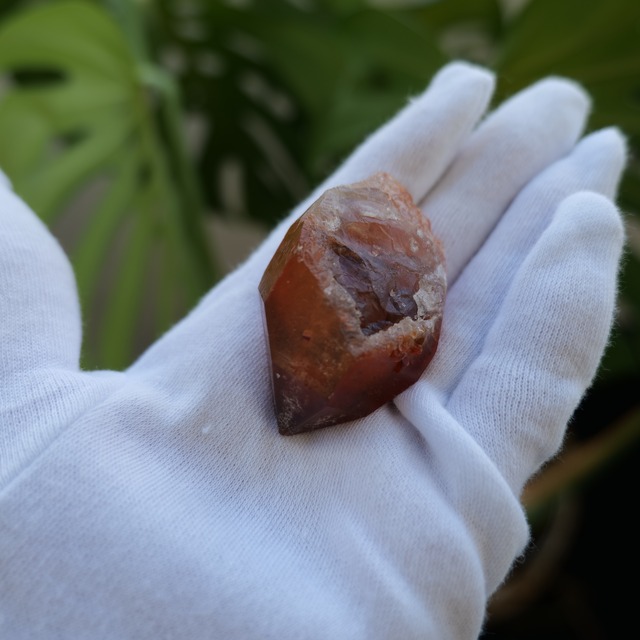 【虹色の輝きと幾重もの鉱物が織りなす、神秘の世界を宿す希少水晶】ELOクォーツ（ドリームコートレムリアンシードクリスタル）A　ポリッシュポイント60　G20_6