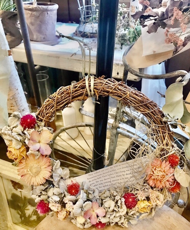 Autumnアンティークカラーのリース フラワー花友 Autumnアンティークカラーのリース フラワー花友