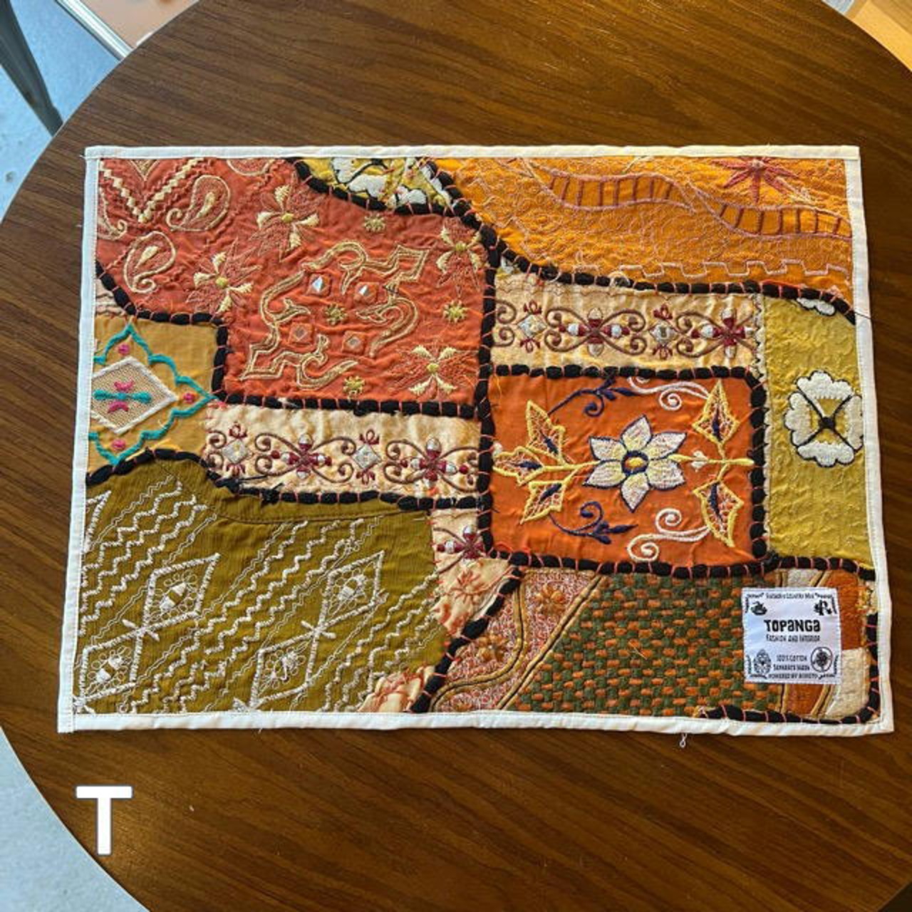 TOPANGA Kitchen India Vintage Sari Embroidery Lunch Mat 40×30cm 20Type　インド　ヴィンテージサリー刺繍ランチマット　20種【メール便可】