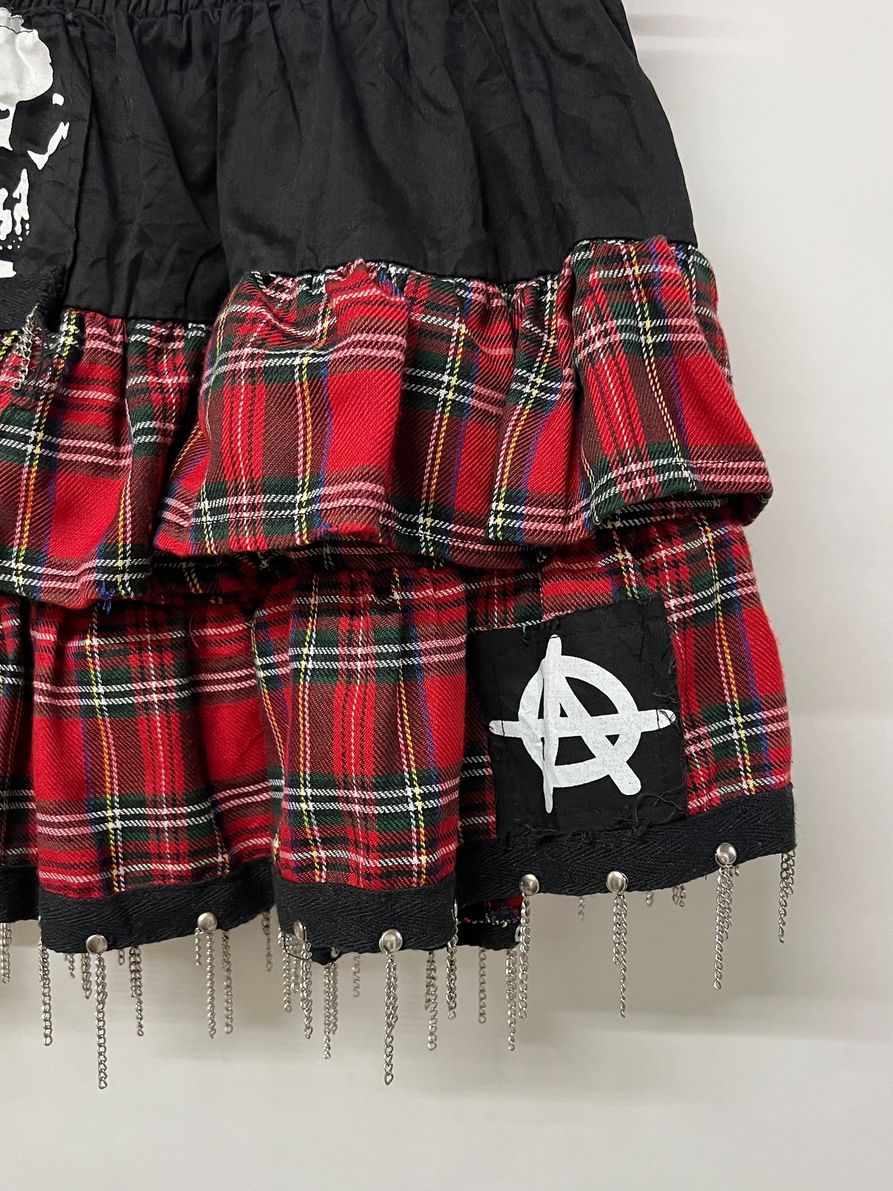 "A Foreign Brand" Chain Gimmick Skirt