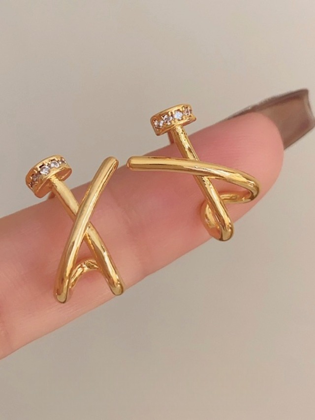 Cross nail pierced  2color [A232]