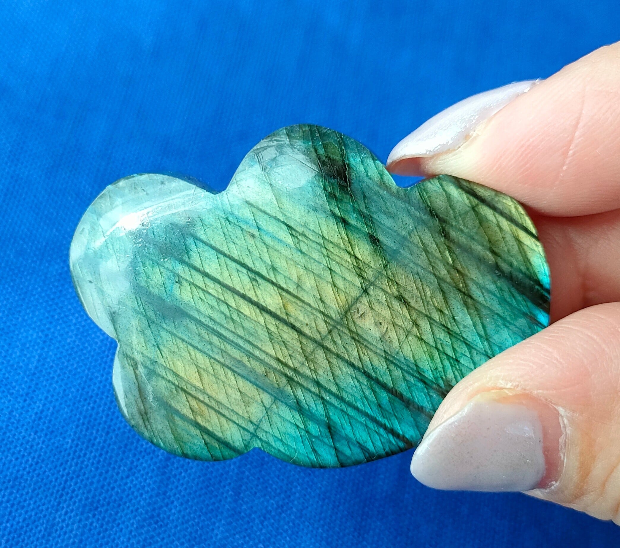 ラブラドライト雲型プレート・M