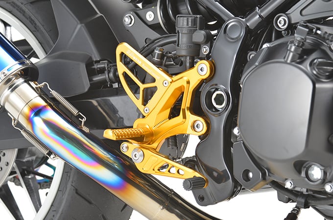 Z900RSライディングステップ（オレンジゴールド）[AC01-0300-OG