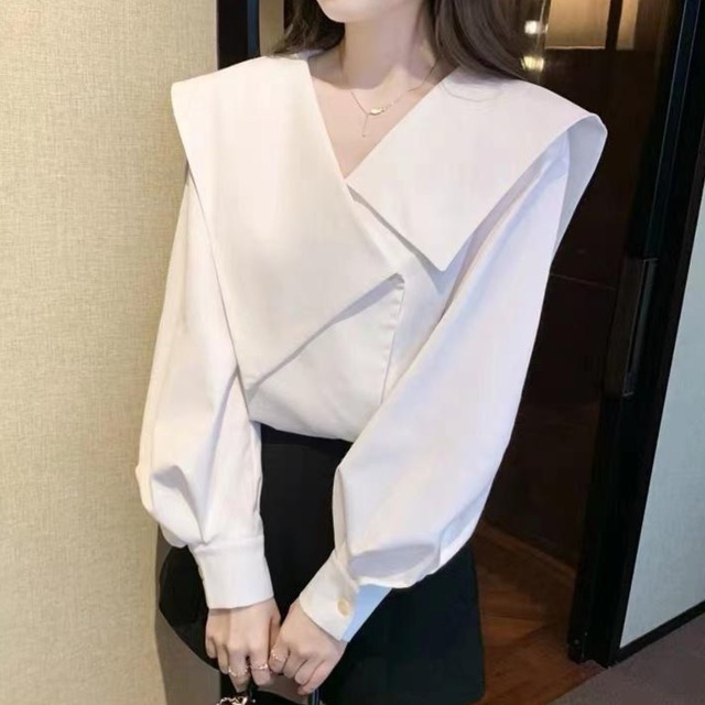 Asymmetric large collar elegant lantern sleeve shirt