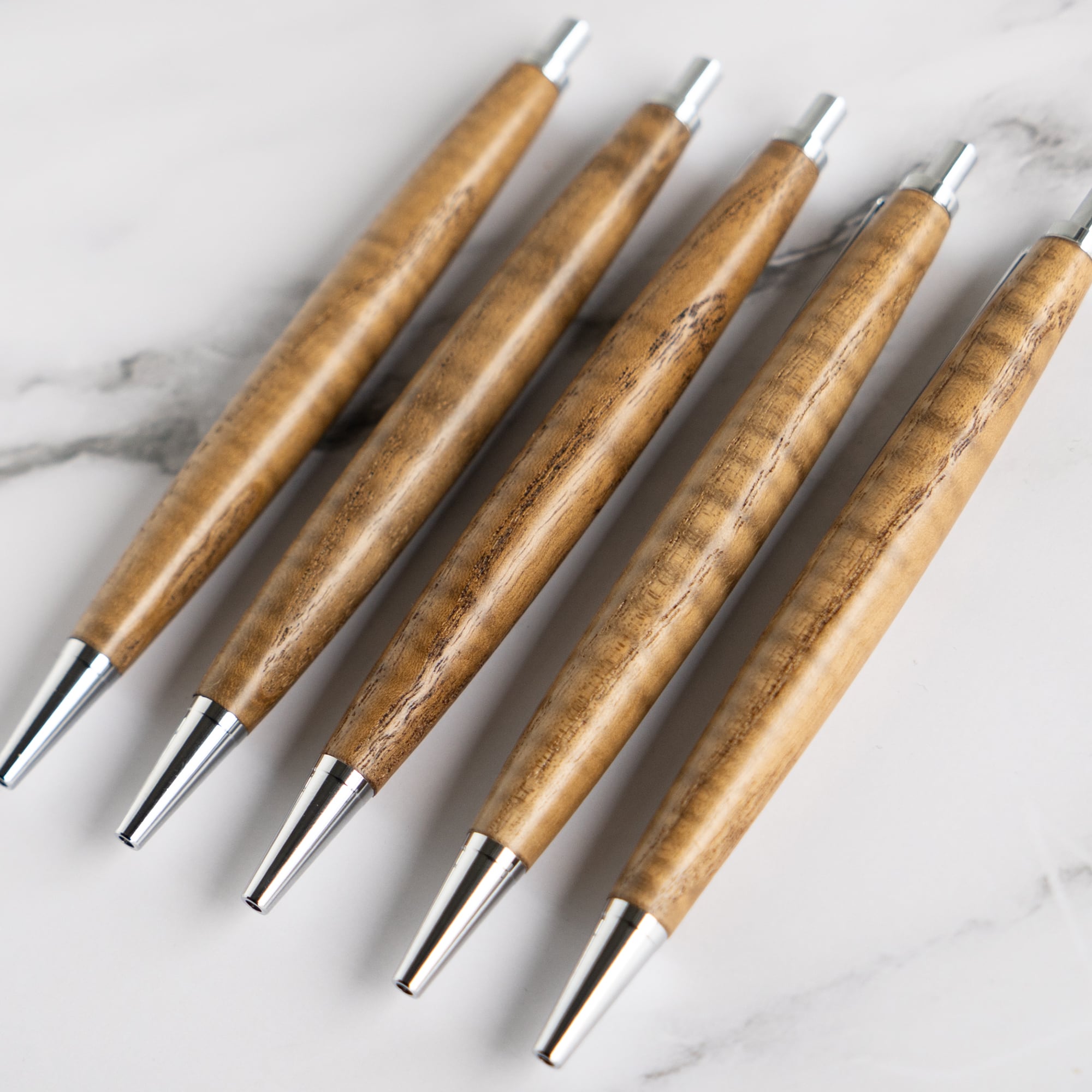 杢軸ボールペン】きはだ（黄檗）「縮み杢」極上 / ノック式木製