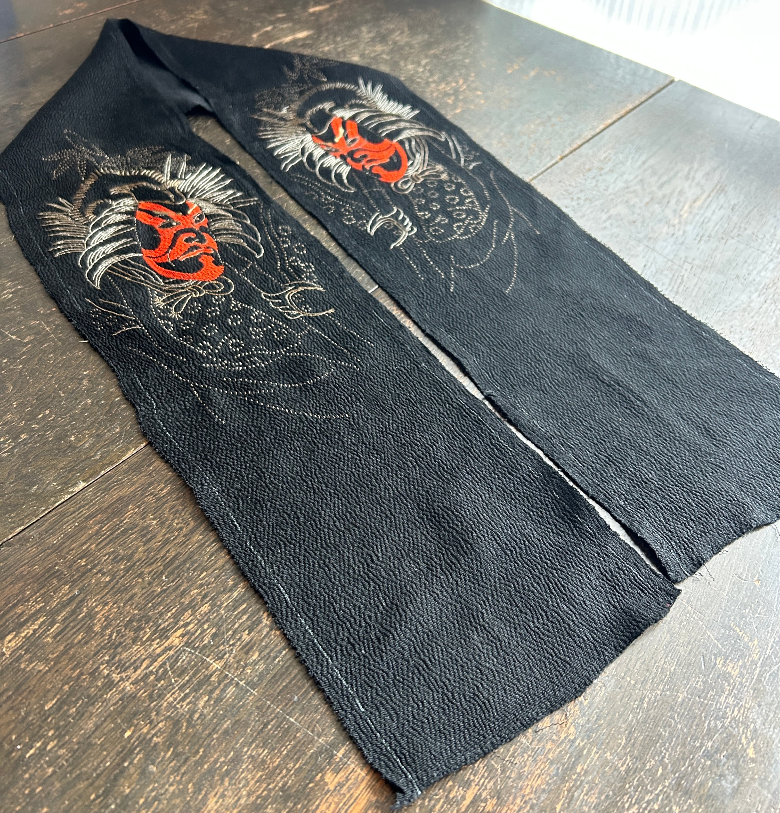 アンティーク刺繍半襟　暫