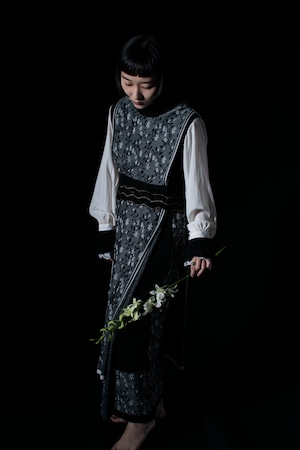 YUKISHIMANE Flower Sparkle Knit vest dress+belt