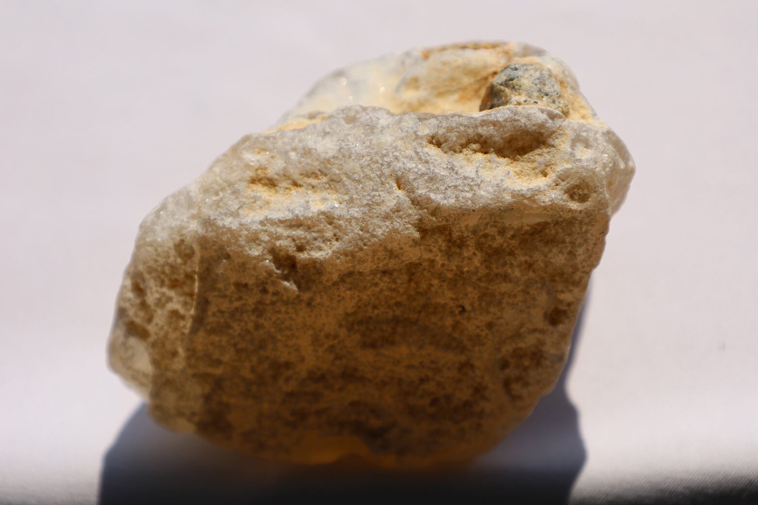 北海道花石産瑪瑙2めのうメノウアゲート商品コード：AGA2408070007