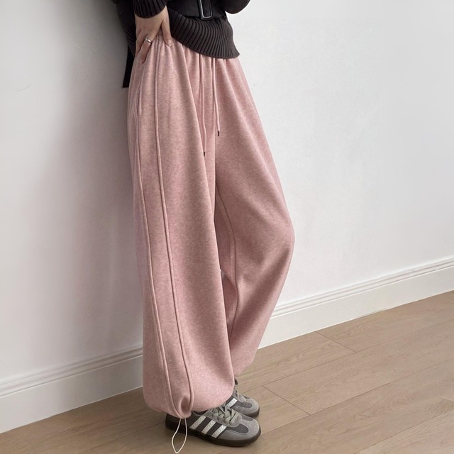 サイドラインブラッシュドフリースワイドスウェットパンツ　A01992