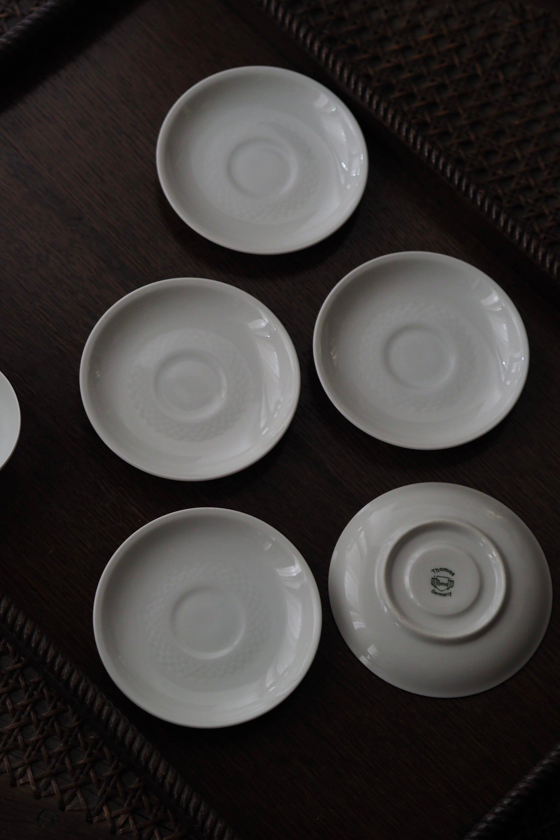 実家整理　古い白磁の入れ子杯 白磁のデミタスカップ＆ソーサー-vintage cup&saucer | アンティーク