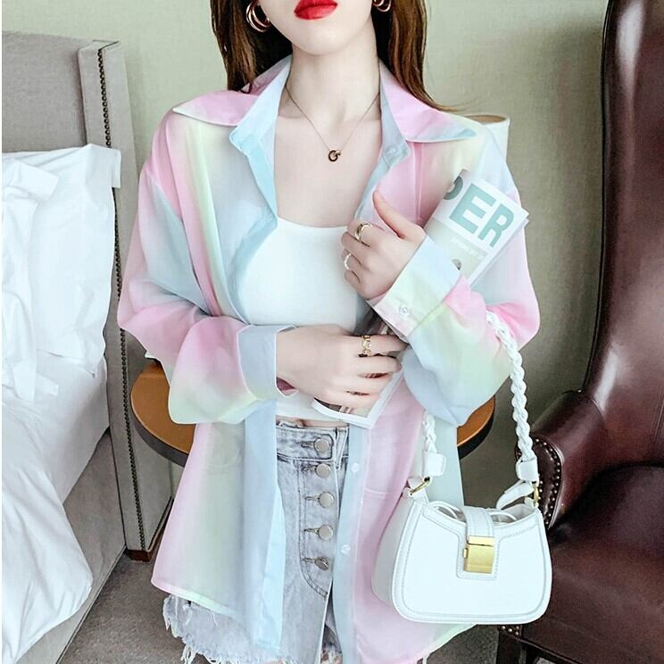 トップス レディース 2色 シャツ ミディアム丈 長袖 ポロカラー ストレート ポケット 前開き 透け感 シースルー ボタン とろみ感 かわいい 大人可愛い きれいめ シンプル カジュアル 上品 エレガント おしゃれ 綺麗 ストリート セクシー おとな ナチュラル 送料無料 ラフ キュート ガーリー 抜け感 華やか レインボー 通勤 学生 通学 デート お出かけ 女子会 リゾート 旅行 海 プール S M L XL 春 夏 10代 20代 30代 ママ 韓国系 着回し 普段使い 重ね着 体型カバー モテ