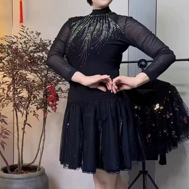 ラインストーン・シアーメッシュダンストップス ds0951