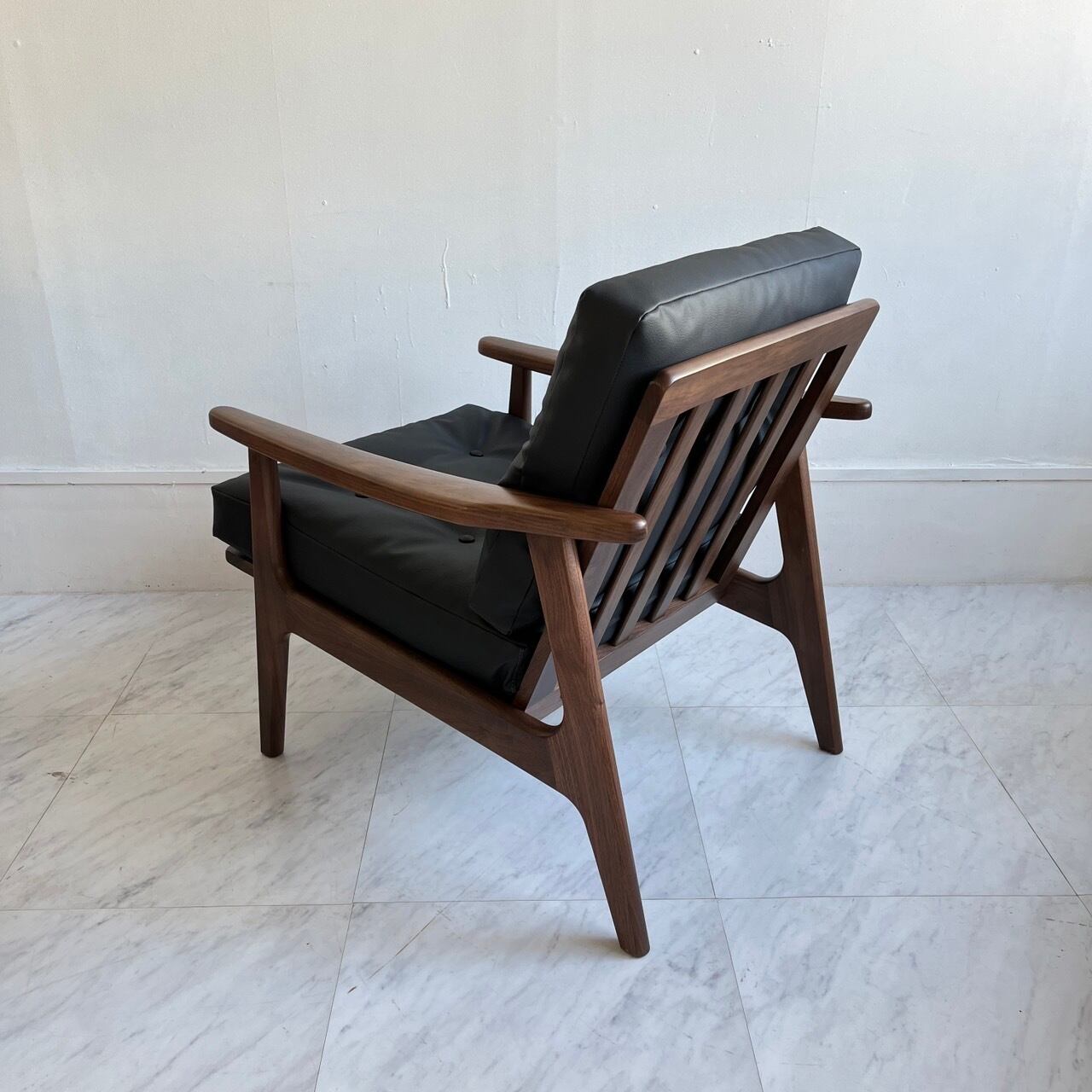 マルニ60 ウォールナット フレーム アームチェア 1シーター 1 マルニ60 マルニロクマル ウォルナットフレーム アームチェア 1