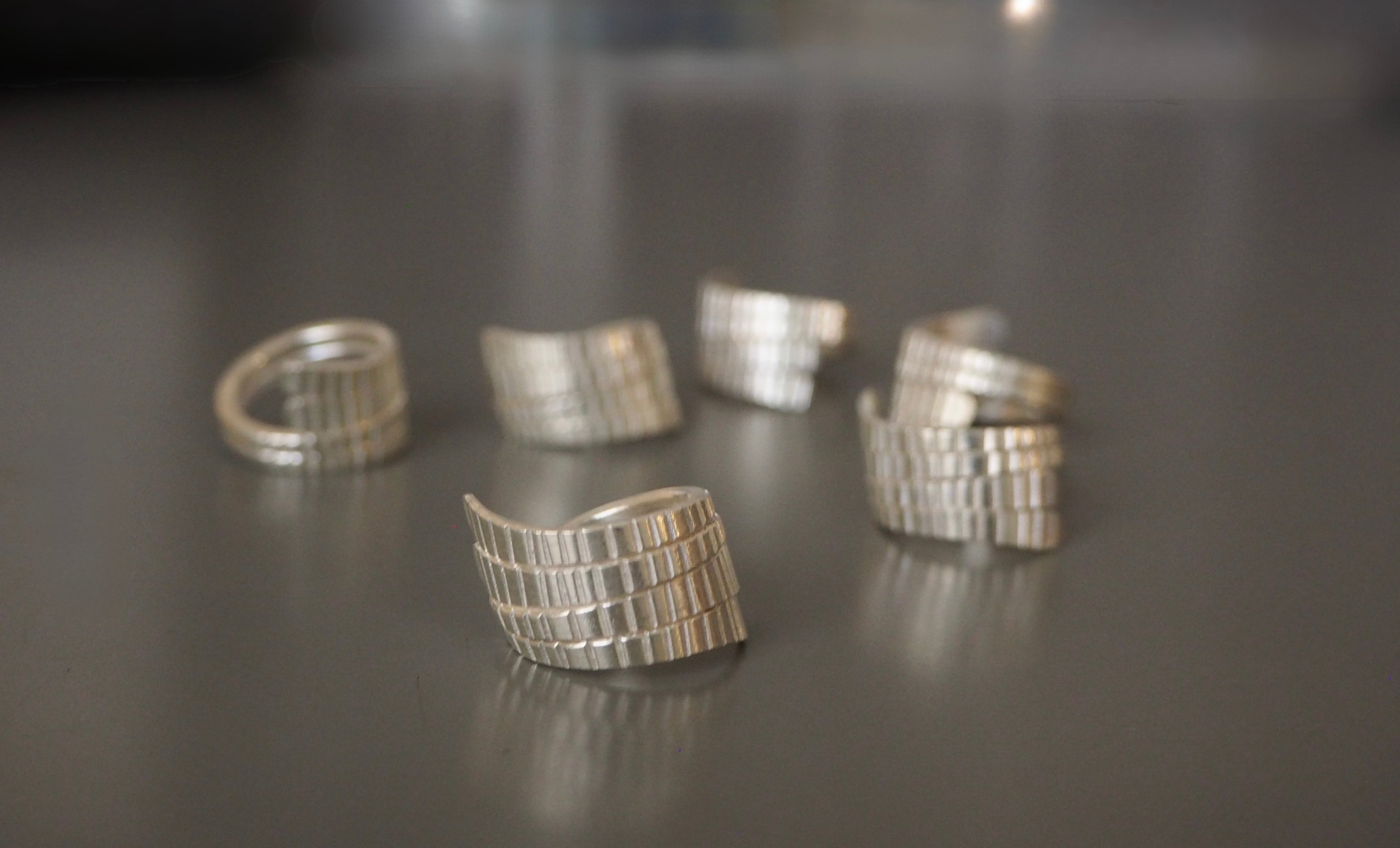 Karen silver ring最新人気アイテムワイド 太め フリーサイズC2 Karen silver ring | BaA-silver-