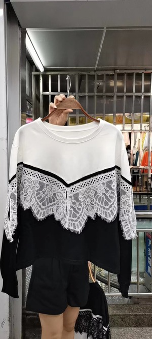 フロントレーストップス