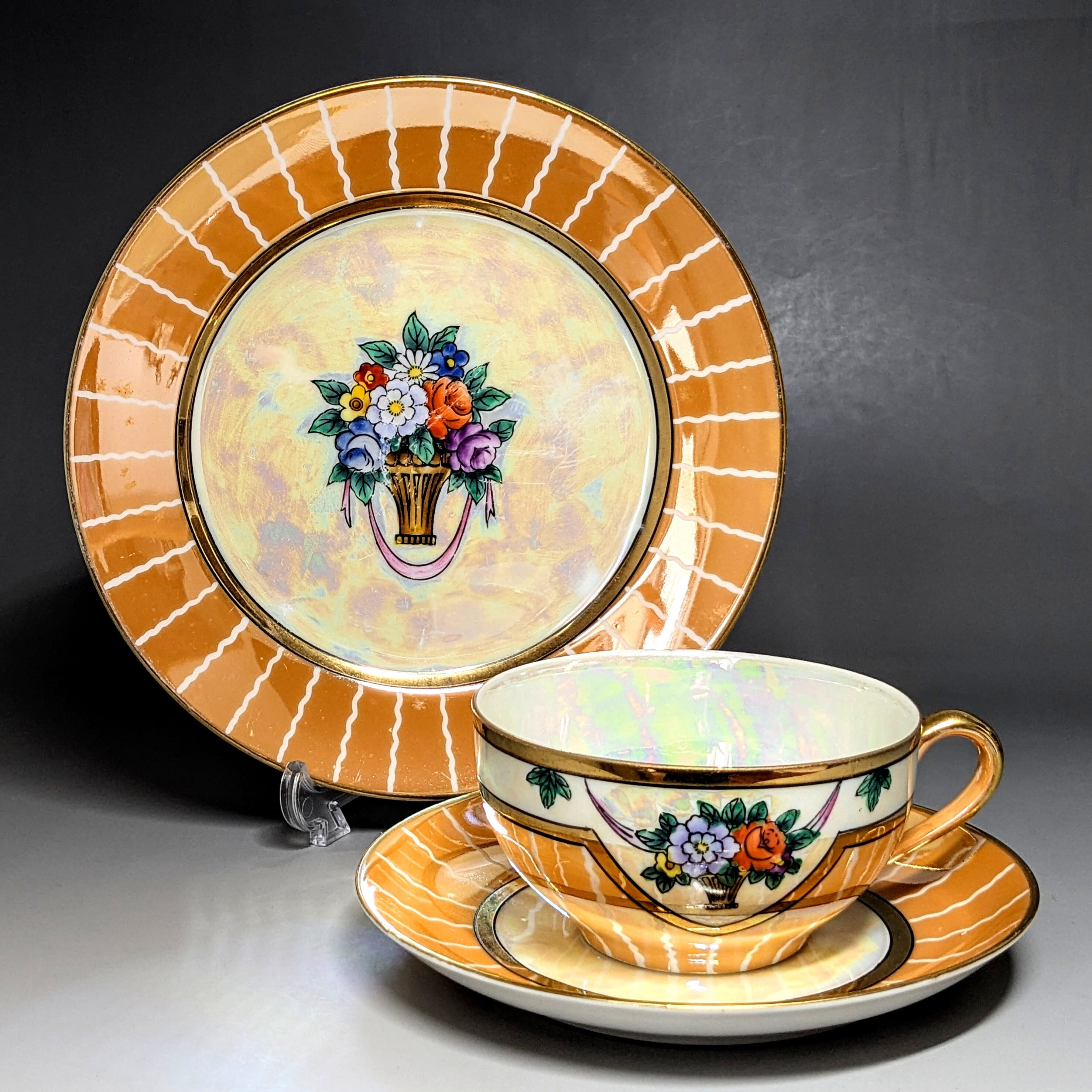 オールドノリタケ アールデコ期大銘品!金彩虹ラスター花籠絵図キャビネット トリオ オールドノリタケ アールデコ期大銘品!金彩虹ラスター花籠絵図
