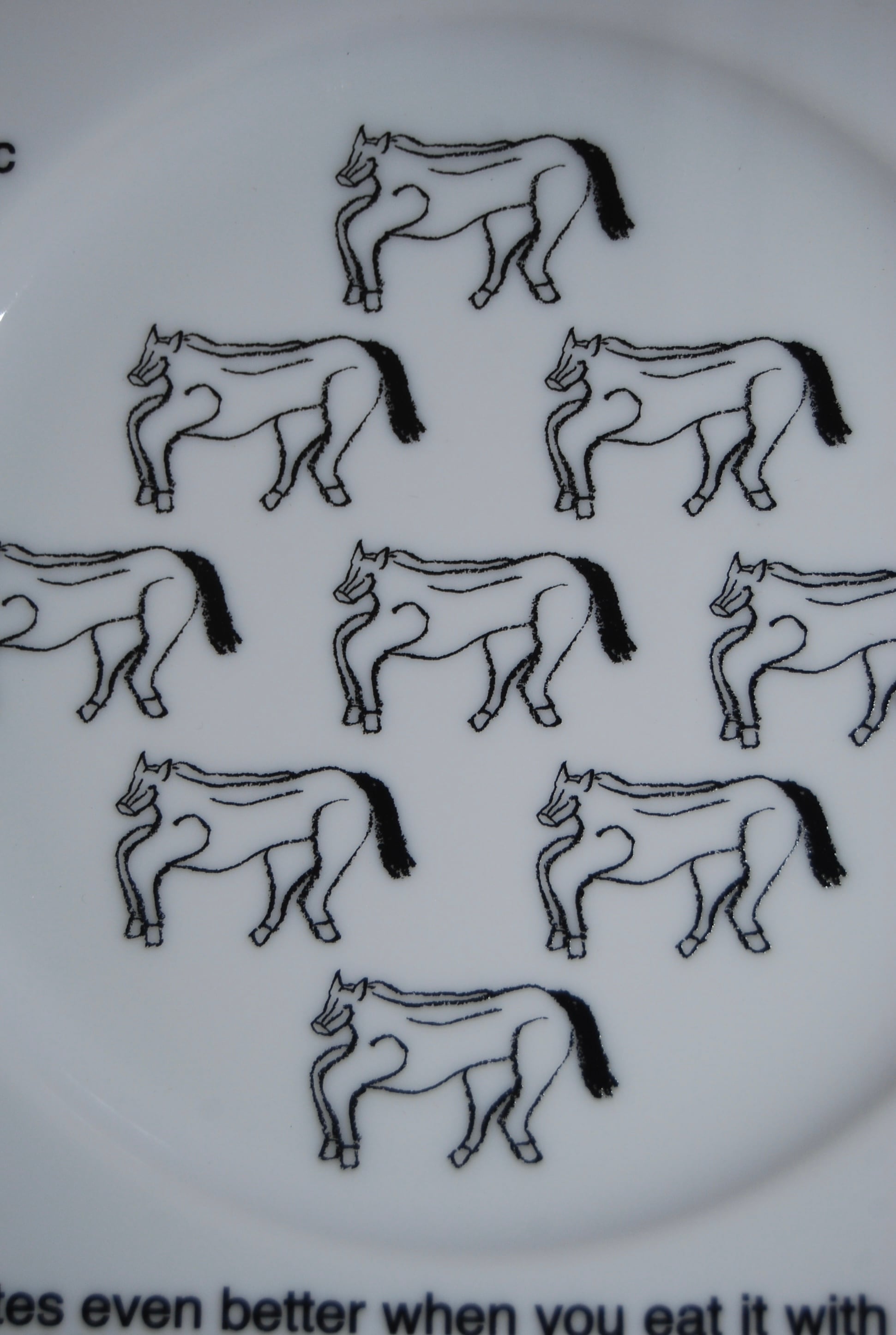 Layout Horse Plate (165x165mm) | CONVENIENCE YOUNG
