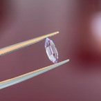 ライラックスピネル 9.4x3.4mm, 0.67ct, ベトナム産