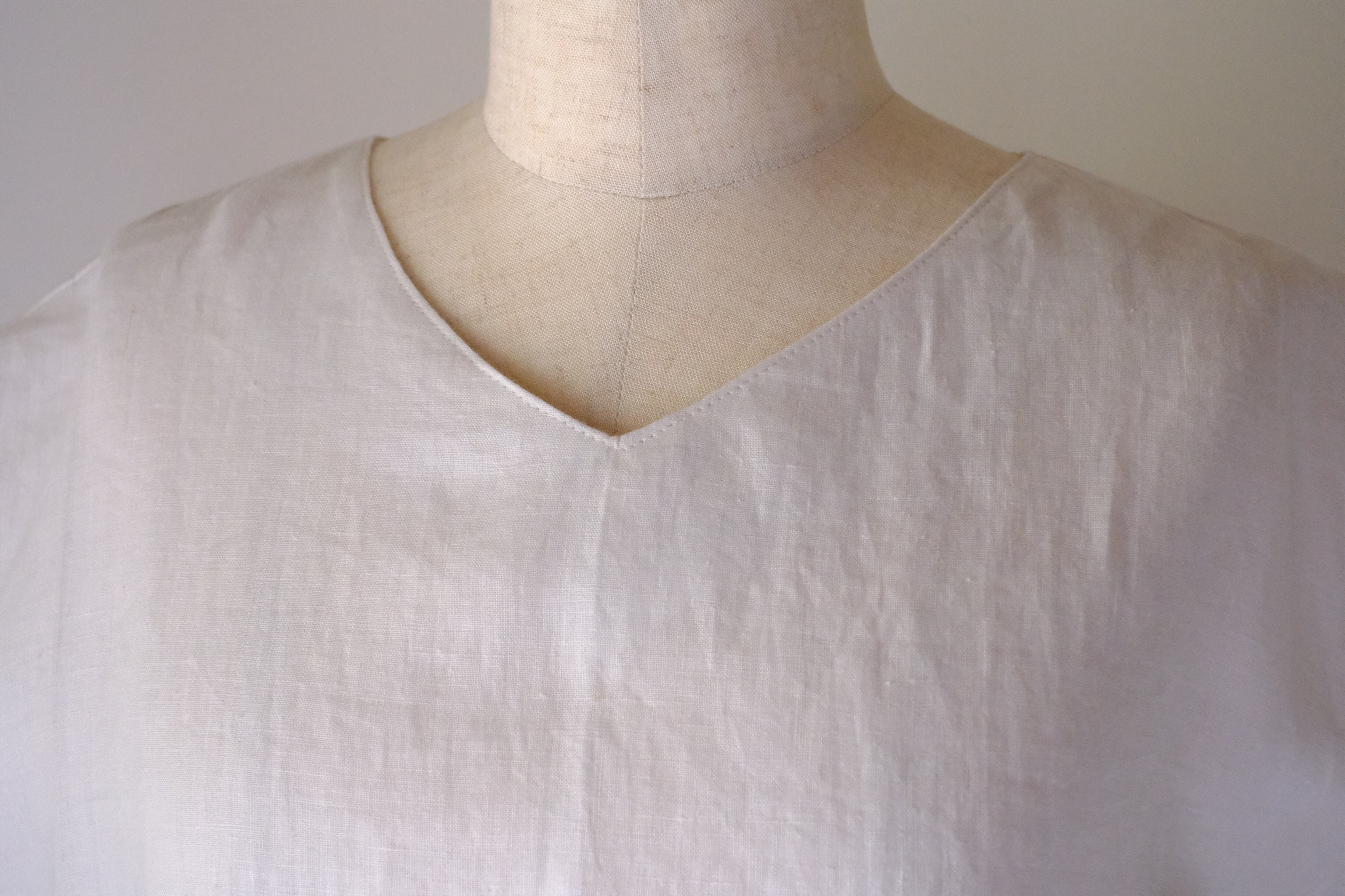 ノースリーブカットソー　cl-126(オフ白)