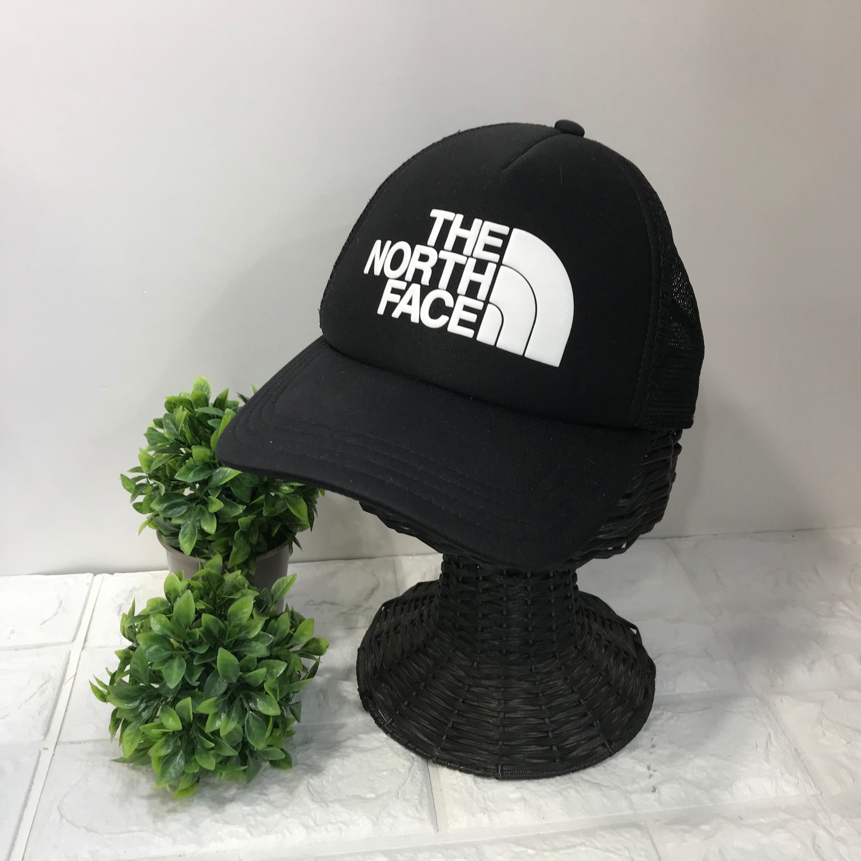 Supreme GORE-TEX Flower Print CAP | Choose Clothes Caravan