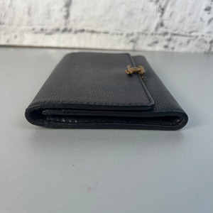CHANEL シャネル ココマーク  キャビアスキン 二つ折り財布 ブラック A-8689