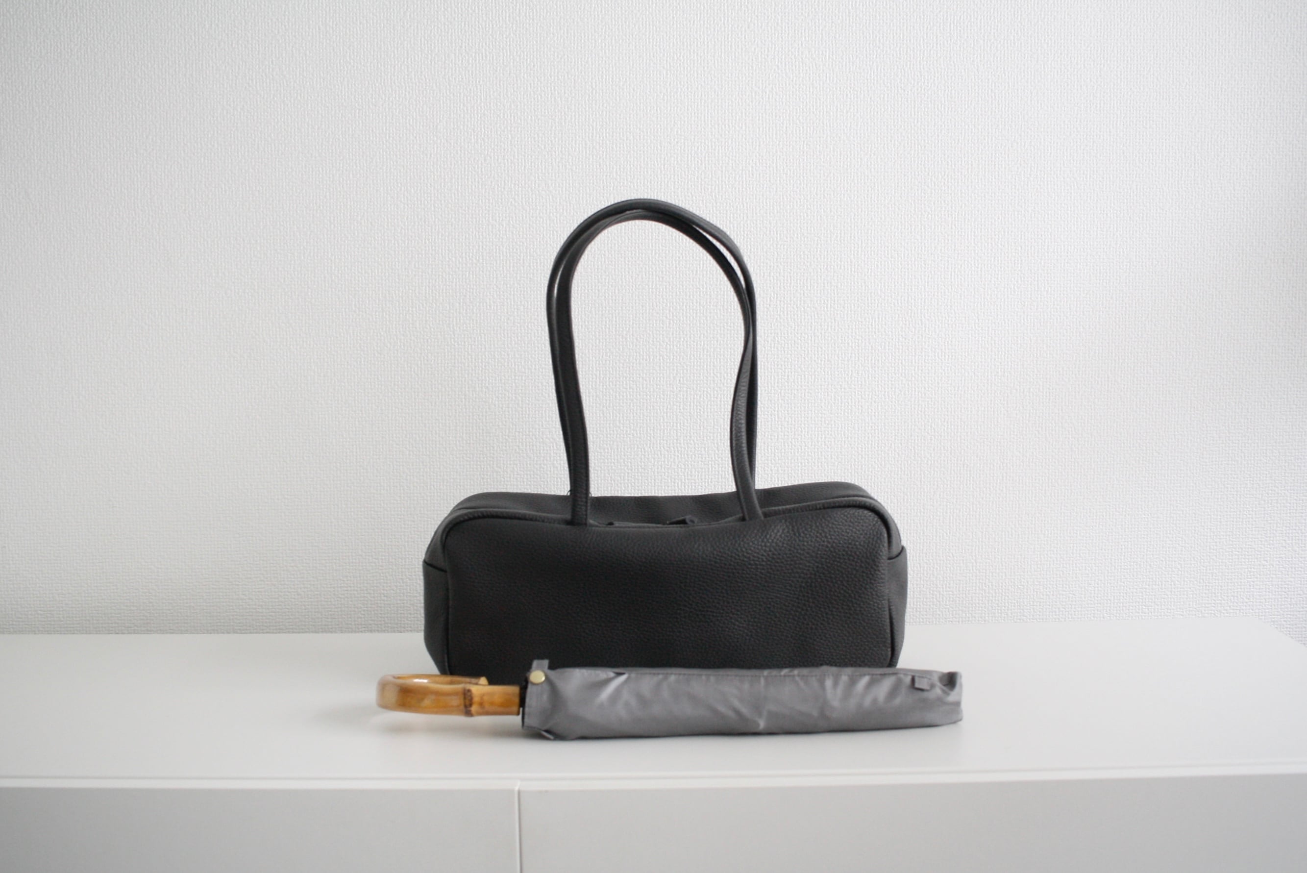 a Flute bag Gray / アー フルートバッグ シボグレー | LETTERS