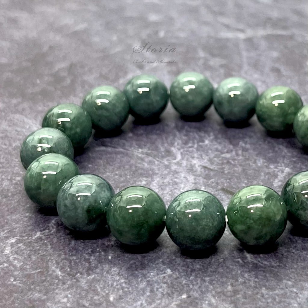 静かな守護石】グァテマラ翡翠4A 一点もの】9.5mm グアテマラ産 翡翠