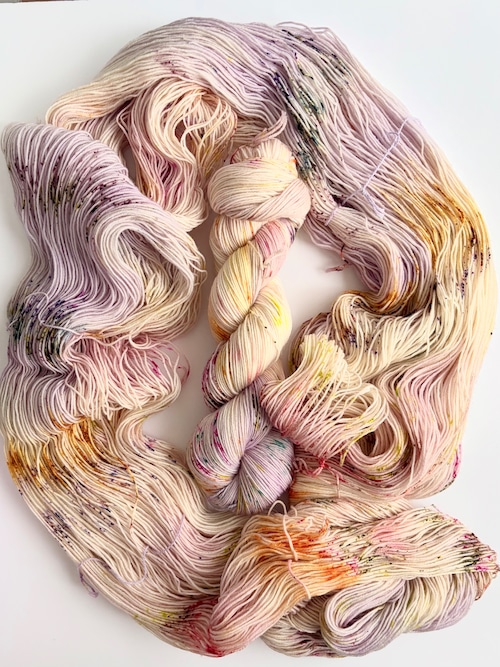 花天月地・75%BFL 25%Nylon