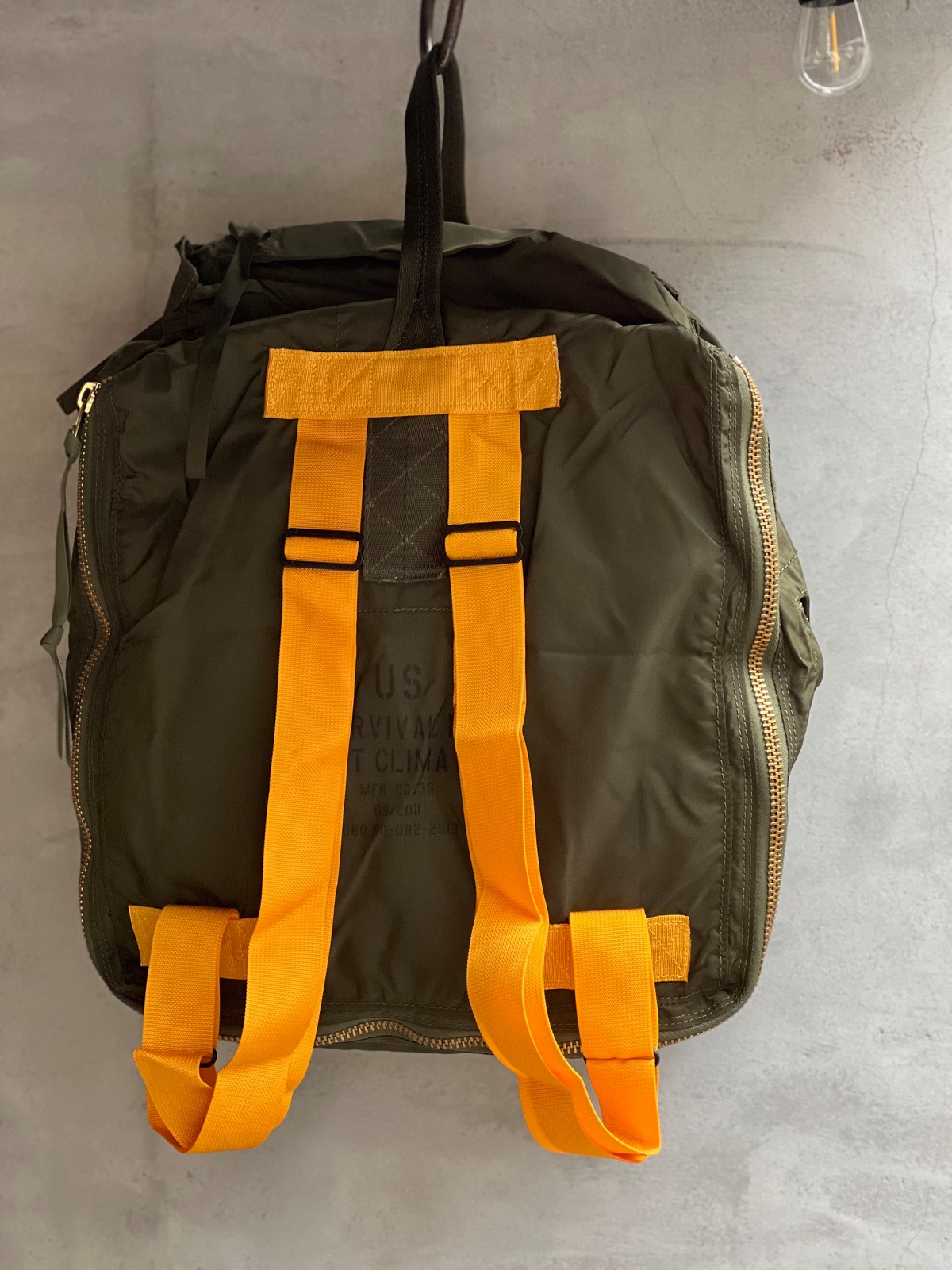 US Military Aviation Pilots survival Kit bag DEADSTOCK | BOW 