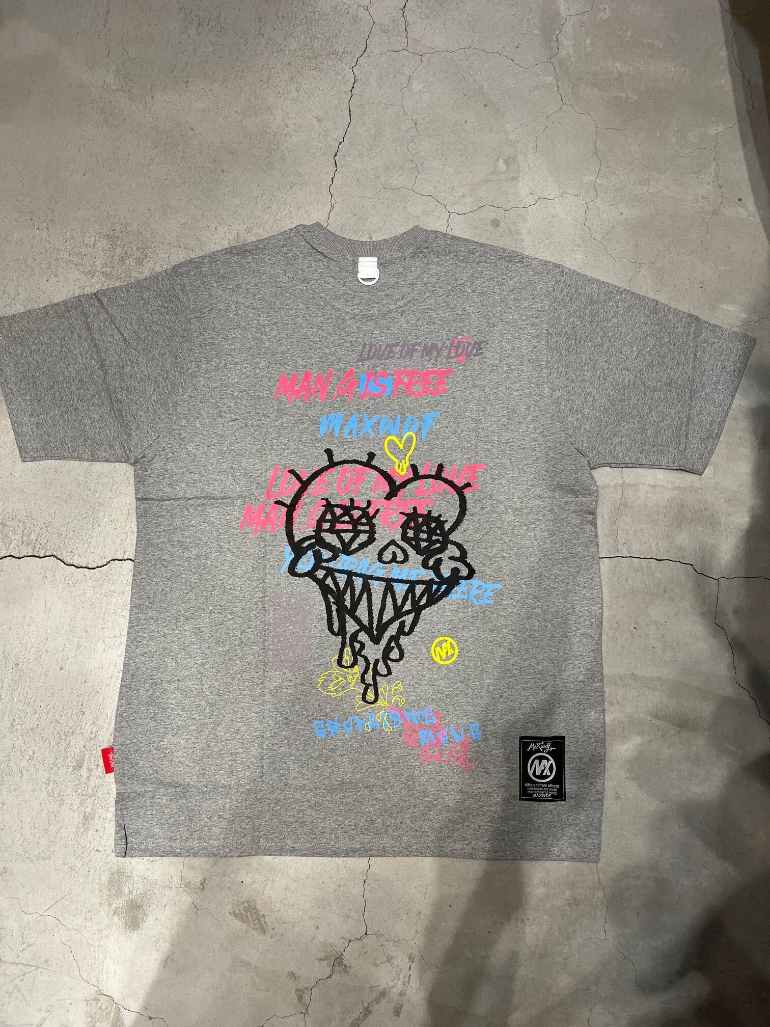 【ライトグレー】paintheartbackprint tee