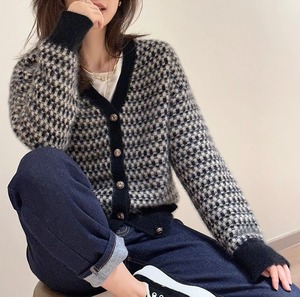 チェック柄 Vネックカーディガン W01148