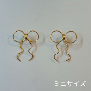 【金属アレルギー対応】リボンピアス Sサイズ