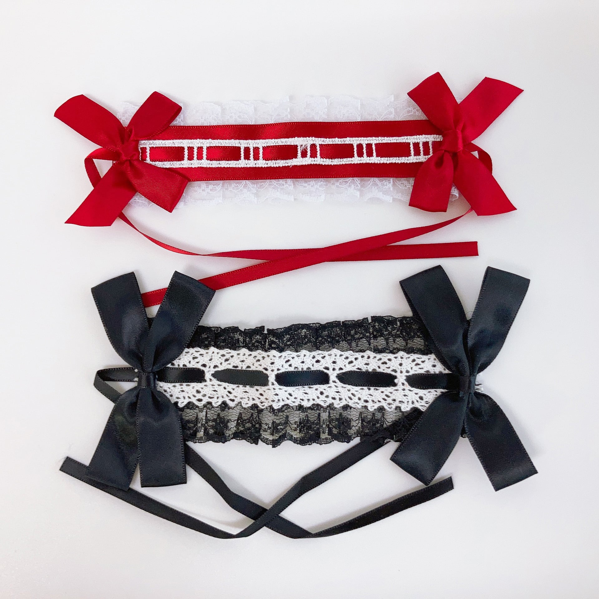 １５cm、１６cmぬい服　レースのミニハットとリボンドレスセット　ツイステ 2V-1166【15cm】リボンとレースのヘッドドレス | Little Closet