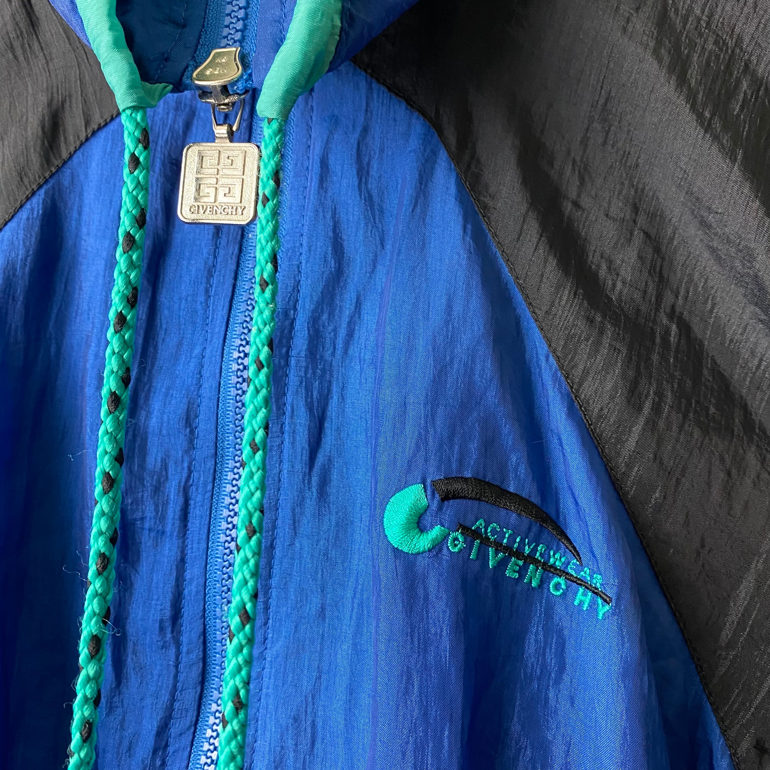 大きいサイズ✨グラマージバンシー　ヴィンテージ バブリージャケット　ブルー old GIVENCHY windbreaker set-up | NOIR ONLINE