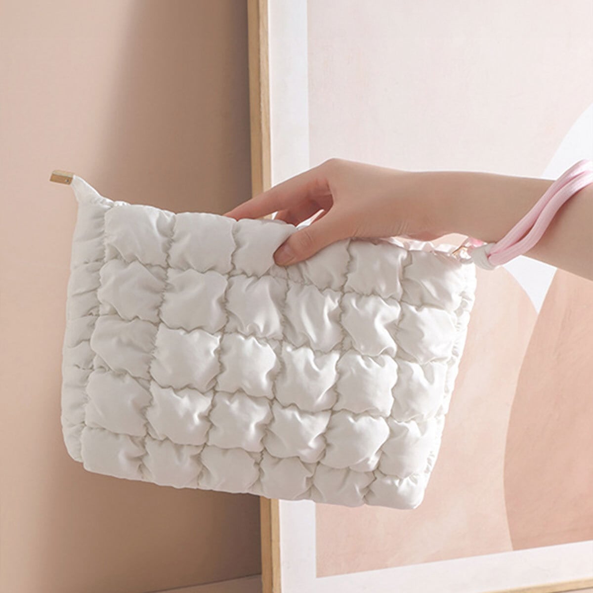 コスメポーチ トラベル バッグ レディース 韓国 化粧ポーチ おしゃれ 大人 かわいい きれいめ キルティング風 小物入れ 持ち運び 手提げ 旅行 出張 通勤 通学 大人可愛い 大人女子