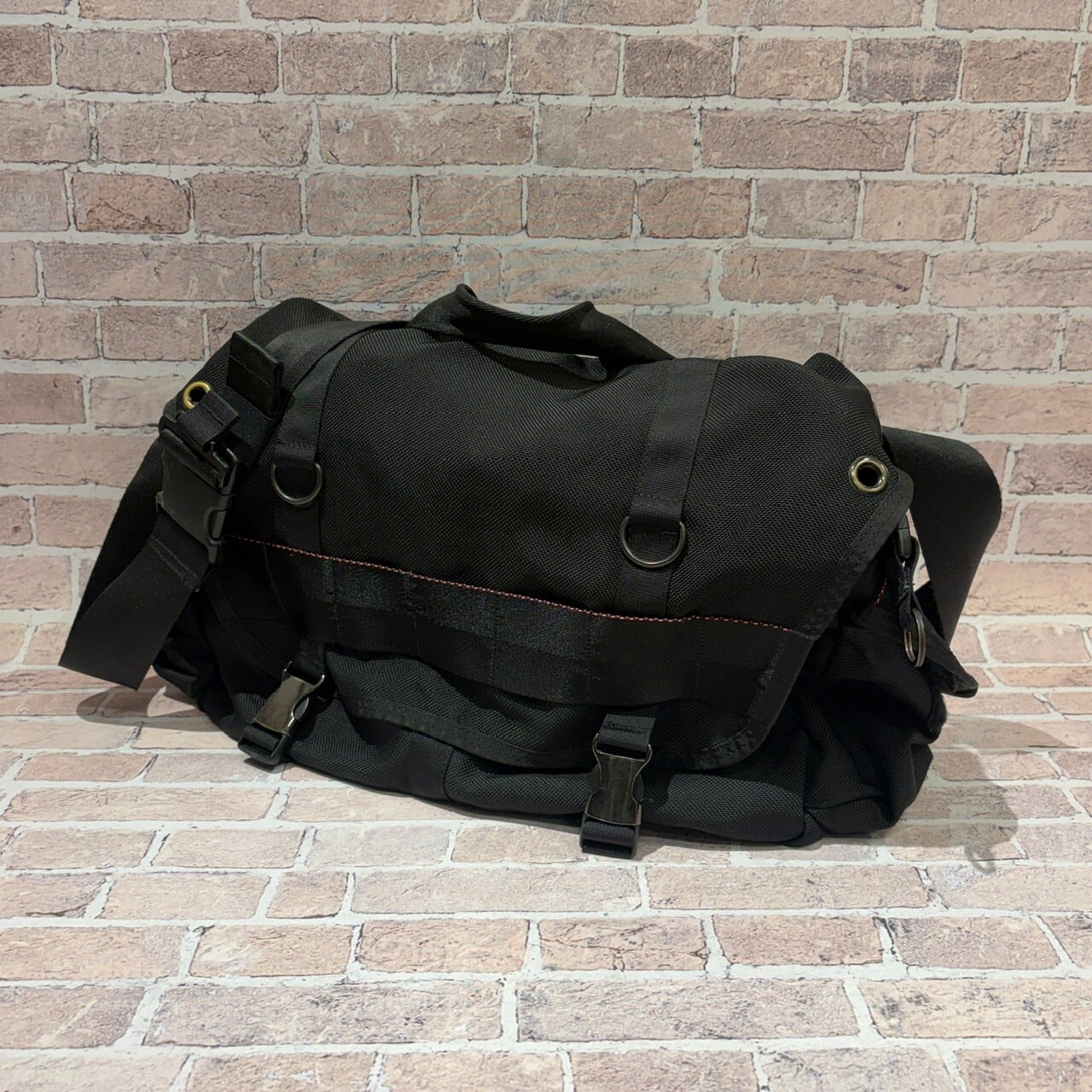 BRIEFING LANCE2 SHOULDER BAG BLACK USA | safarionline