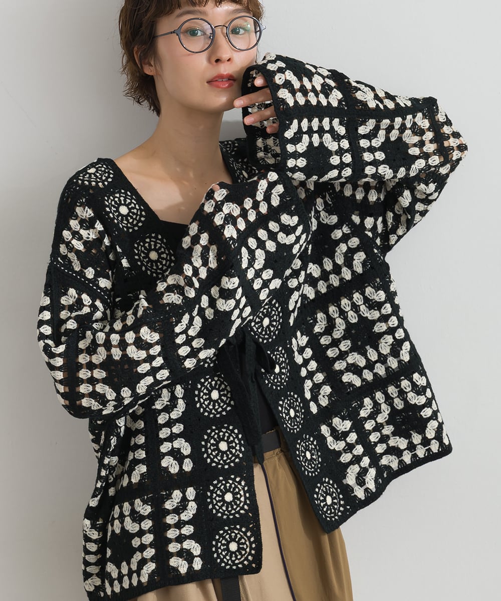 D262093 クロシェモチーフニットカーディガン / Crochet Motif Knit