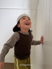 韓国子供服 / 26Autumn / 〖取寄〗minibonbon / レイヤード風ノースリーブ / キッズ服 / ジュニア服 *XS~JL*