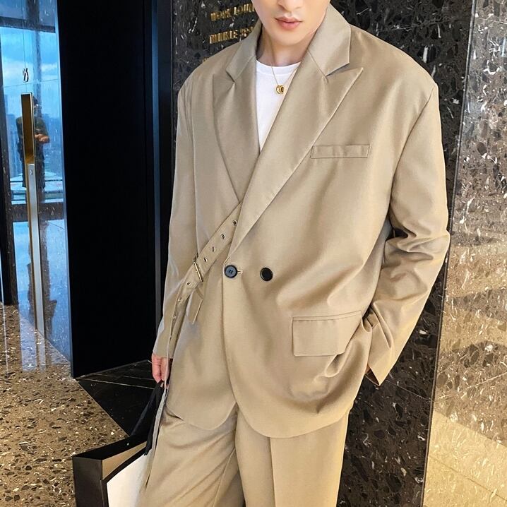 予約販売】メンズ スーツ ブラック ベージュ ベルト 個性的 男前