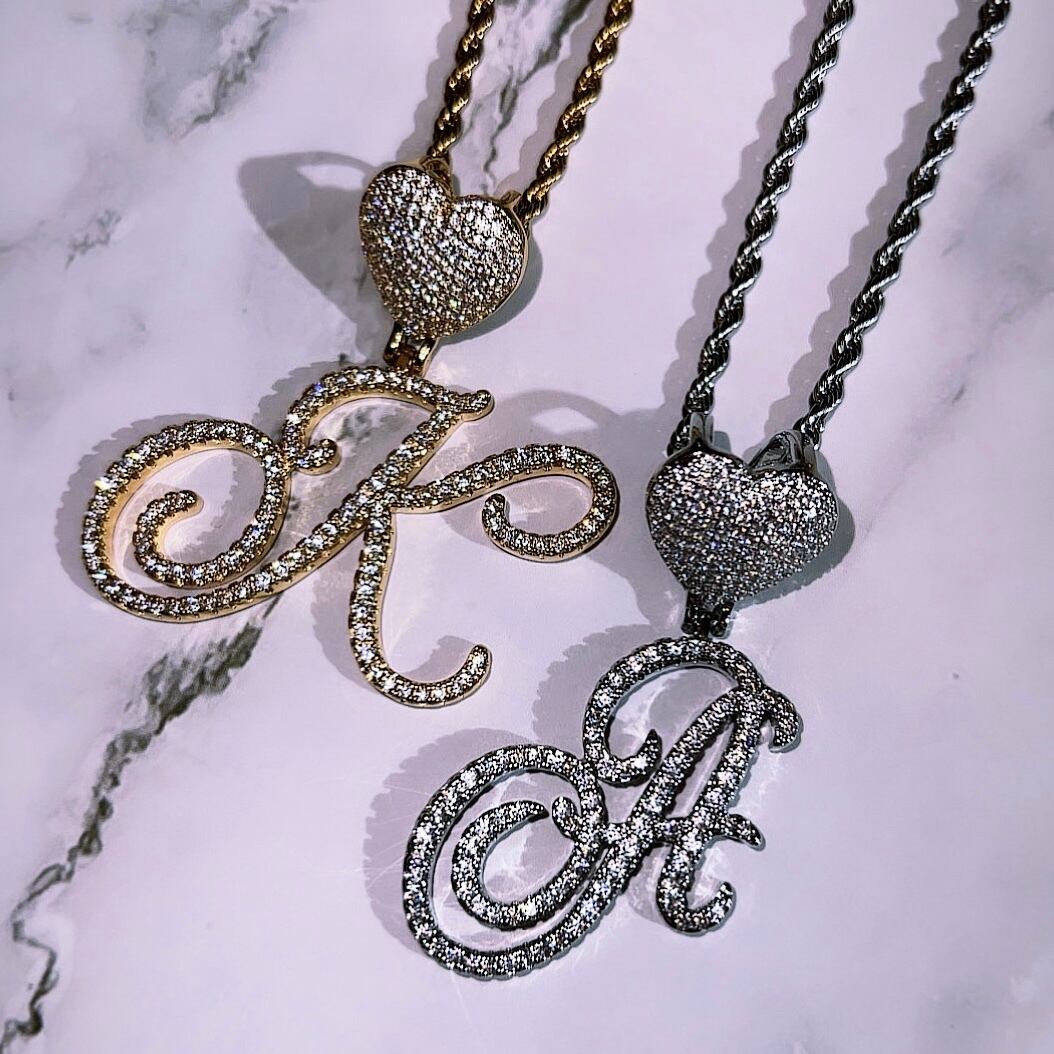 ホルンと選べるイニシャルチャームのネックレス（6点セット） ホルンと選べるイニシャルチャームのネックレス（6点セット