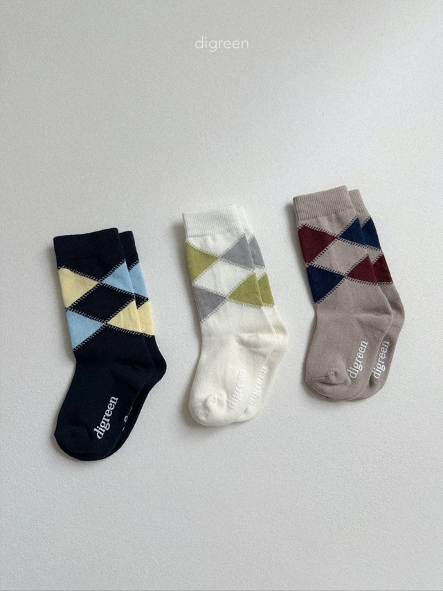 digreen26su_Argyle Socks