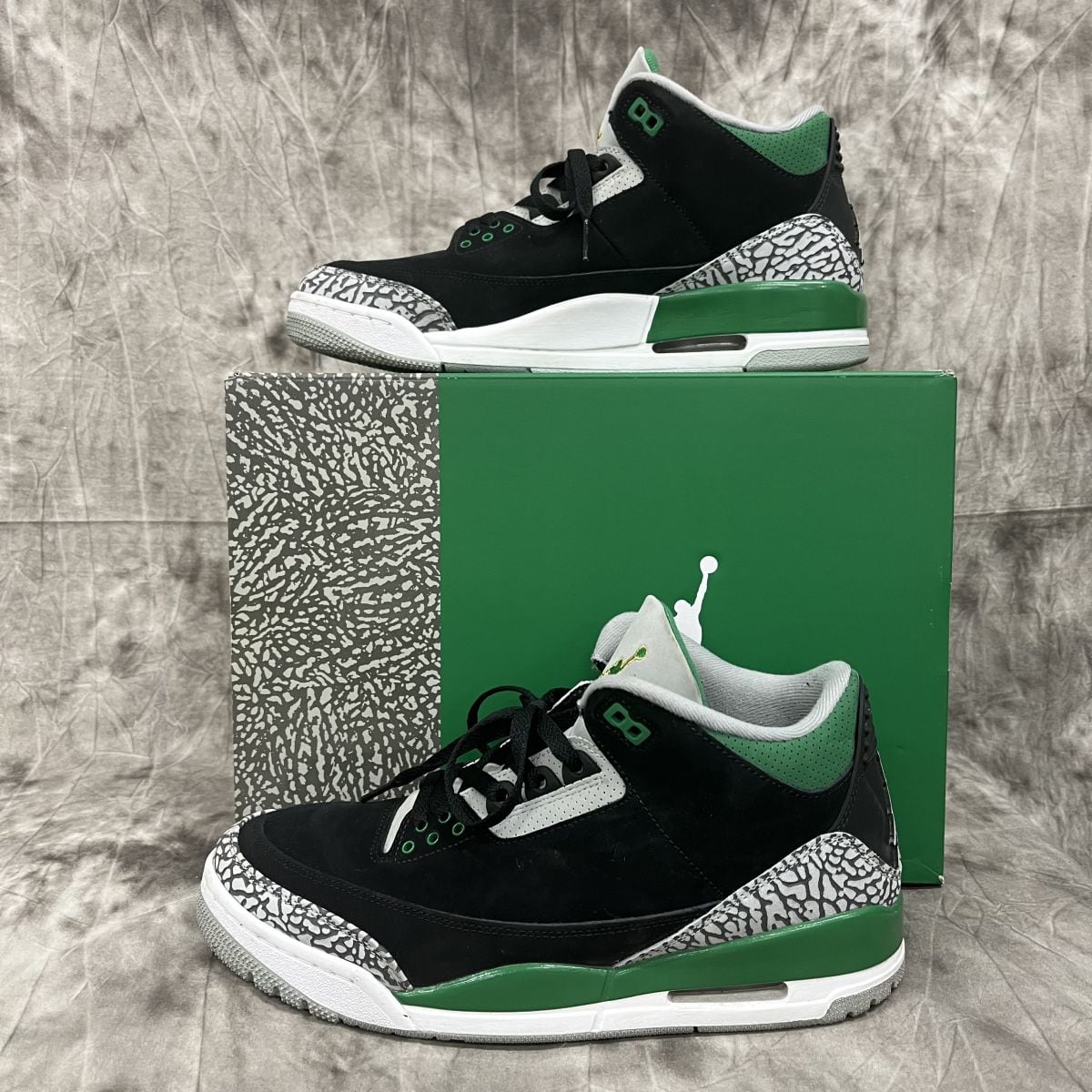 NIKE AIRJORDAN3 Pine Green