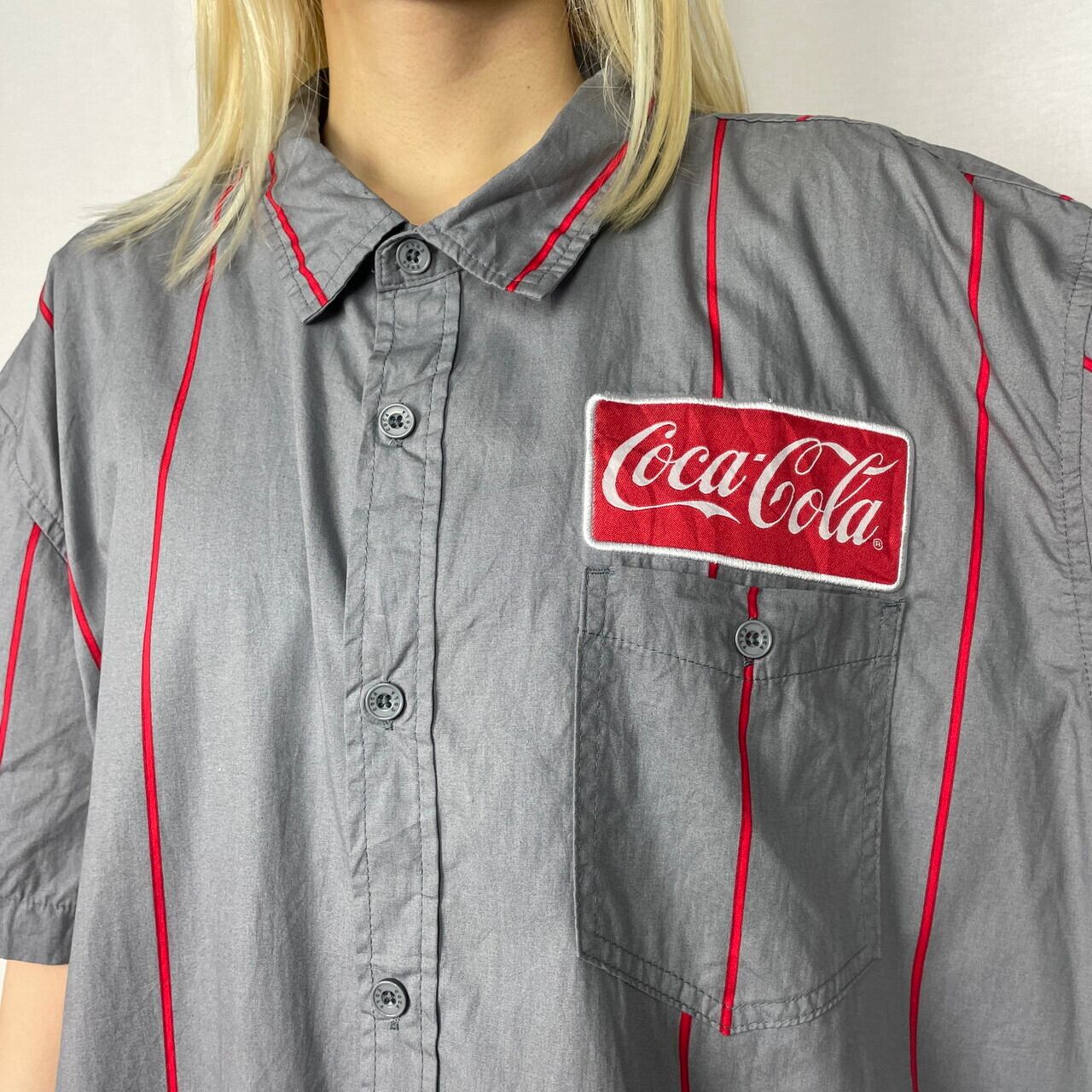 ビッグサイズ コカ・コーラ Coca-Cola 企業ロゴ ワッペン ストライプ