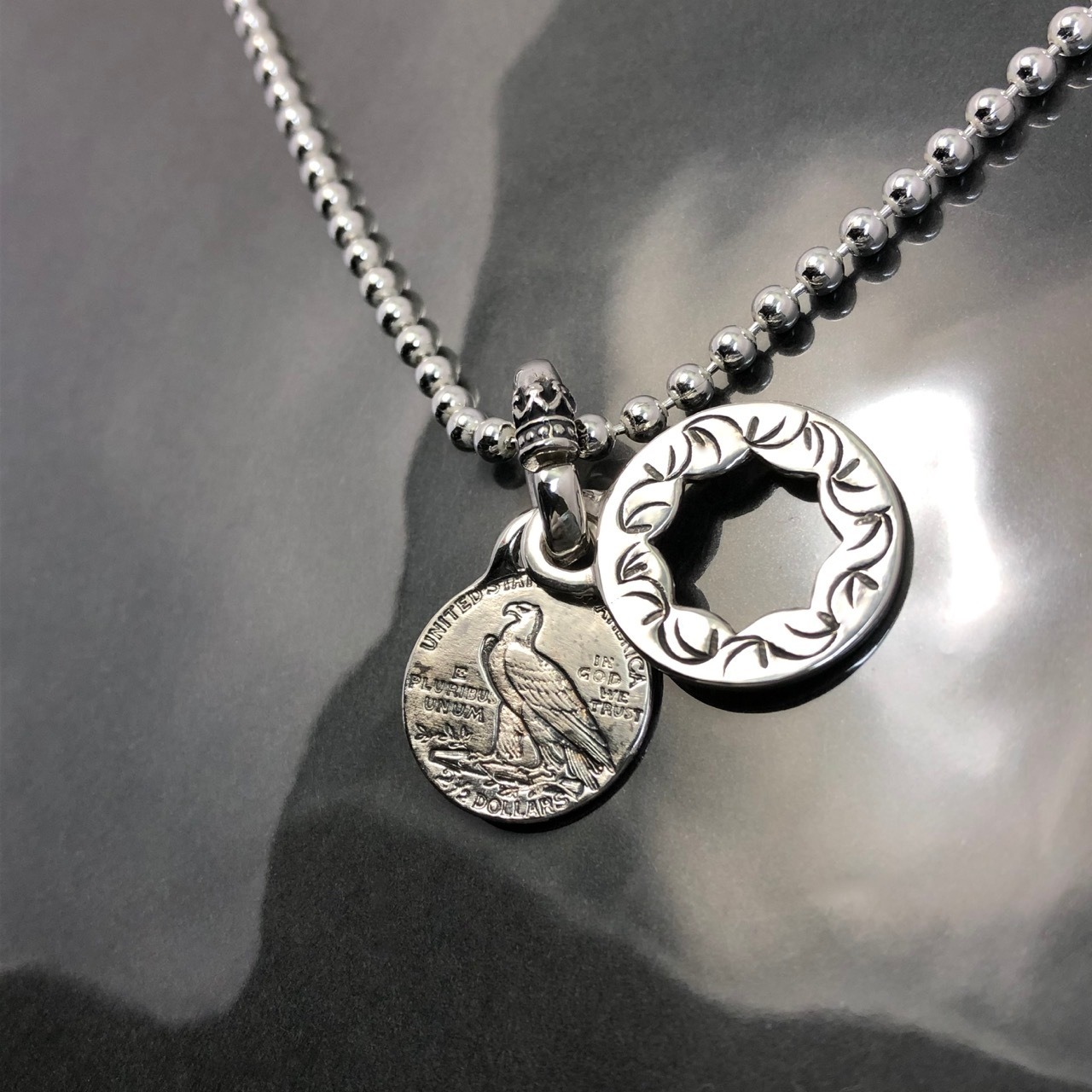 CUT OUT FLOWER with COIN PENDANT / フラワープレート＆コインペンダント