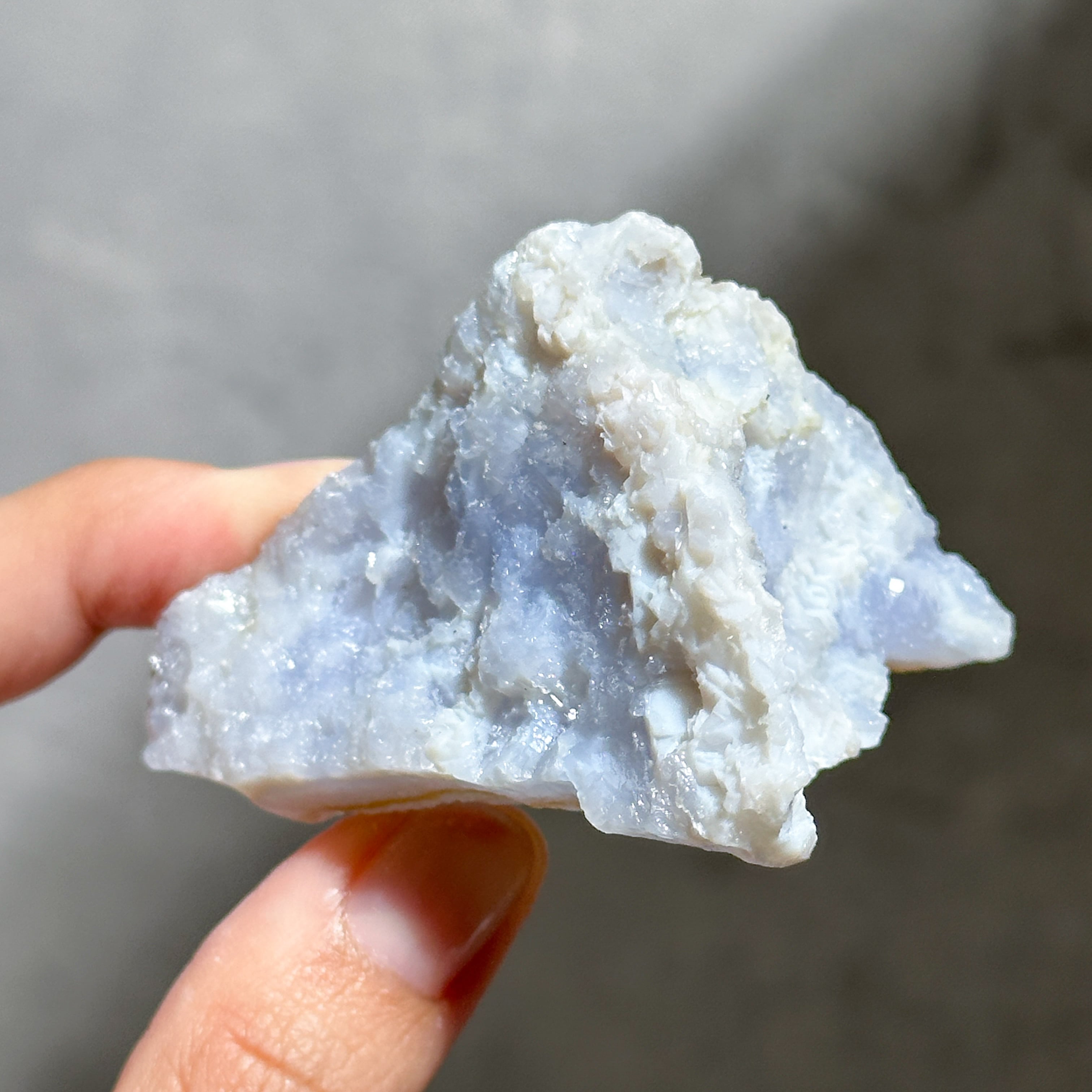 ブルーカルセドニー 22K ブルーカルセドニー 原石84◇ Blue Chalcedony ◇天然石・鉱物