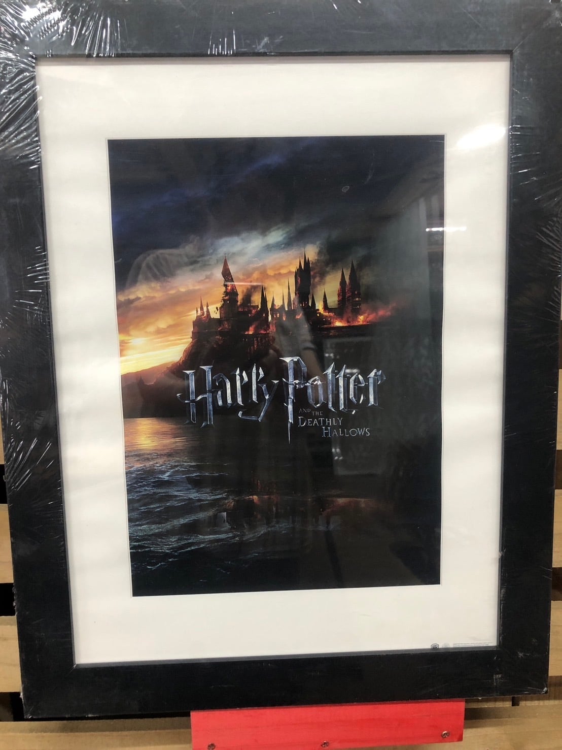 ハリーポッター 死の秘宝 2 ホグワーツ城 木製フレーム付ポスター 43cmX33cm