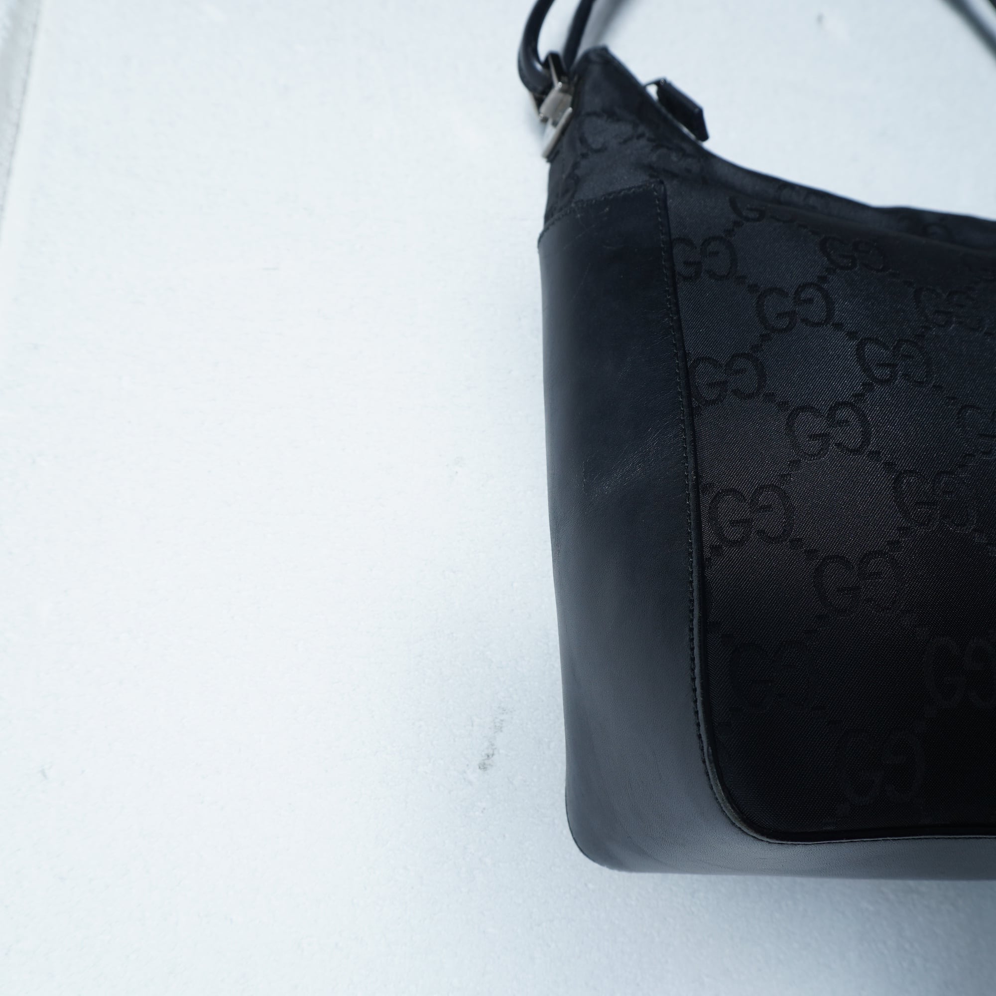 GUCCI】グッチ GG柄キャンバス・レザーワンショルダーバッグ black